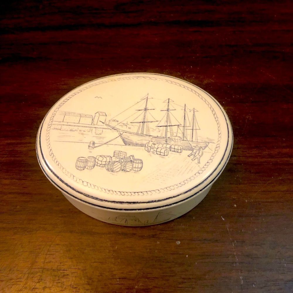 Antique Marble Oval Scrimshaw Lidded Box Trinket Box 1920s Comoy’s of London